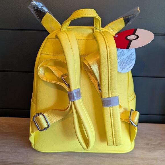 NWT Loungefly x Pokemon Pikachu Winking Face Backpack & You're A Catch Lip Mask - Picture 5 of 11